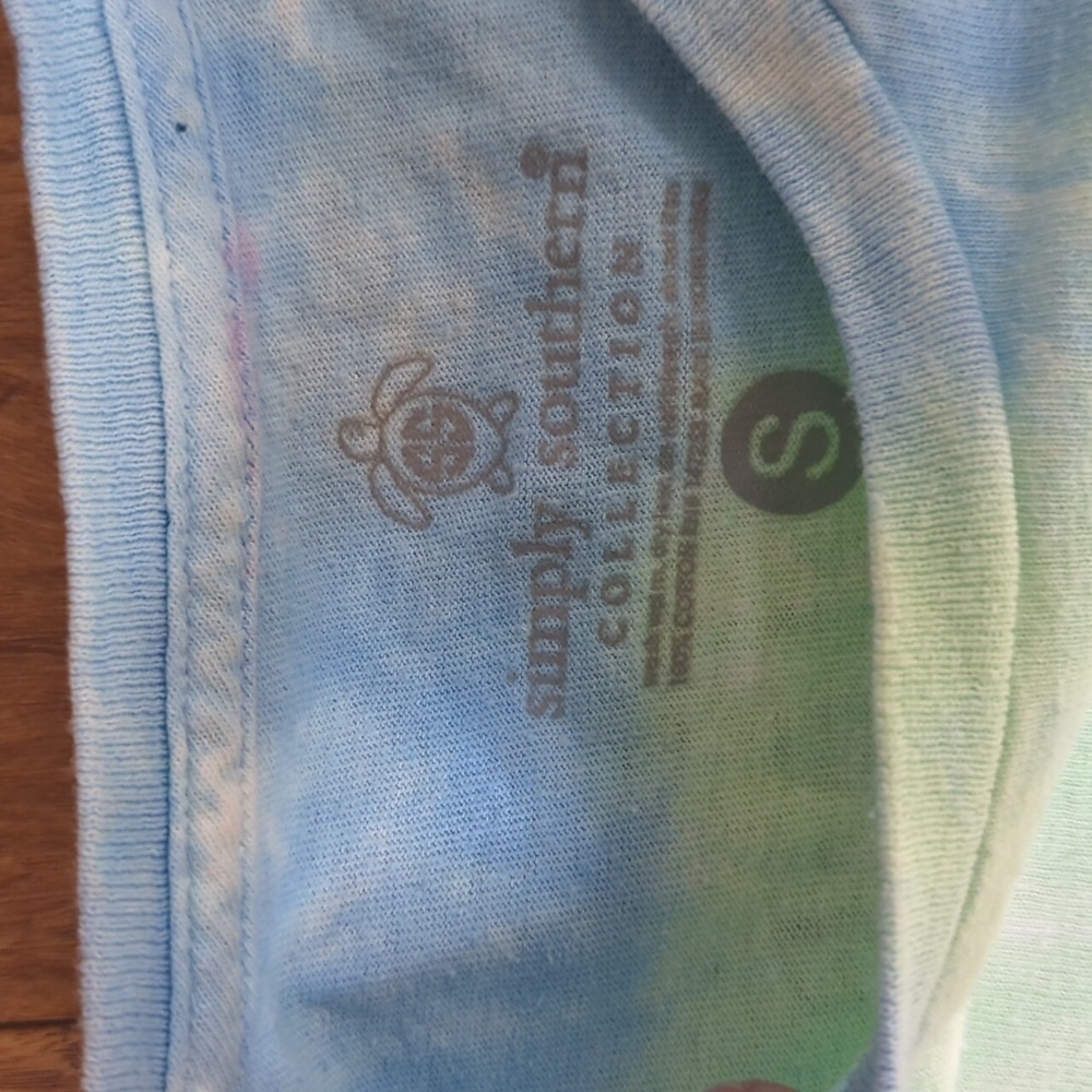 Simply Southern Tie Dye Mud Hair Don't Care T-Shirt - Picture 4 of 8